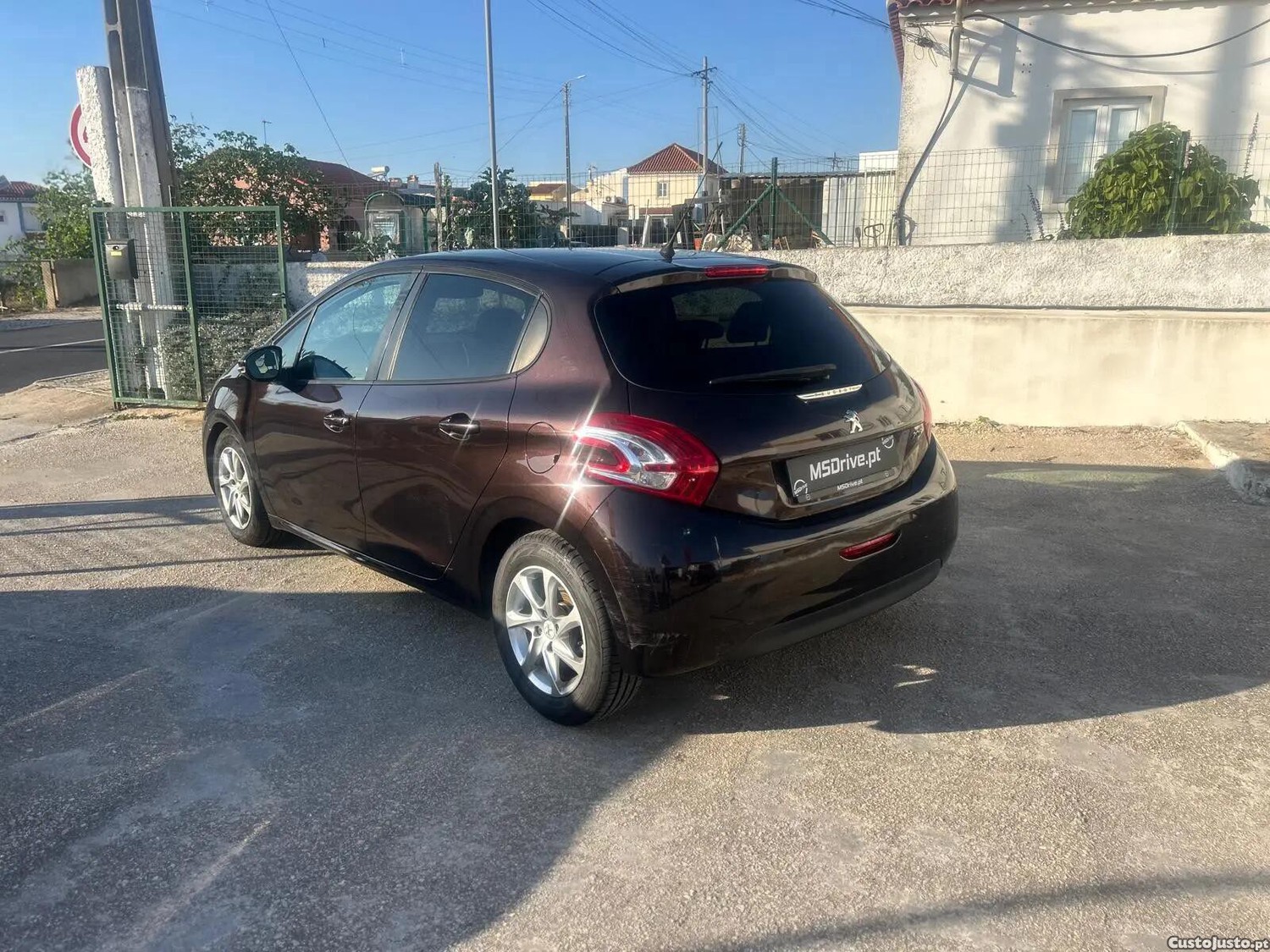 Peugeot 208 1.4 VTi Access - 12 — photo 4