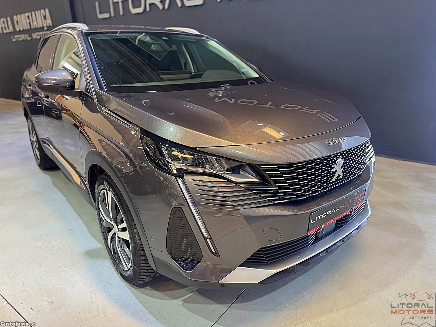 Peugeot 3008 1.2 PureTech Allure Pack EAT8 — fotografia 23