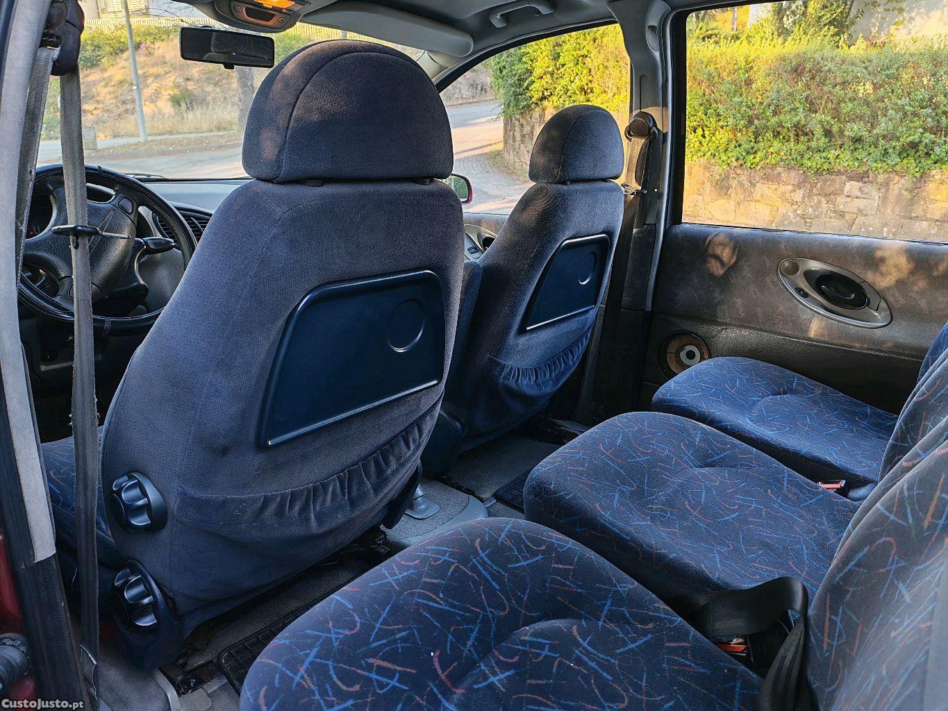 SEAT Alhambra 1.9 TDI — fotografia 6