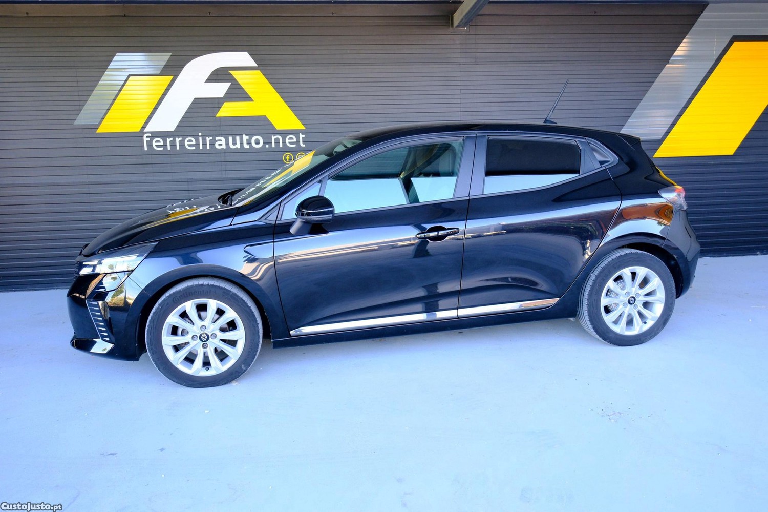 Renault Clio 1.0 TCe Evolution - 24 — photo 4