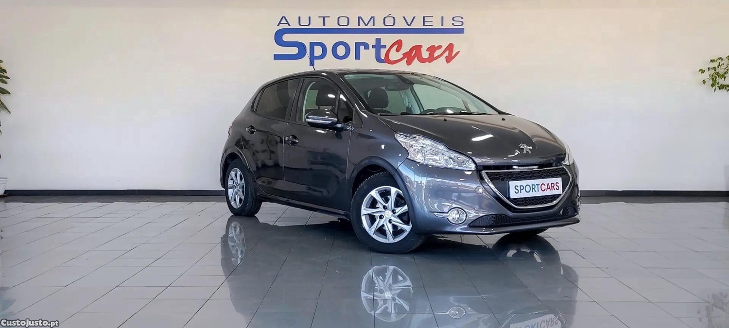 Peugeot 208 1.4 HDi Active - 13 — photo 3