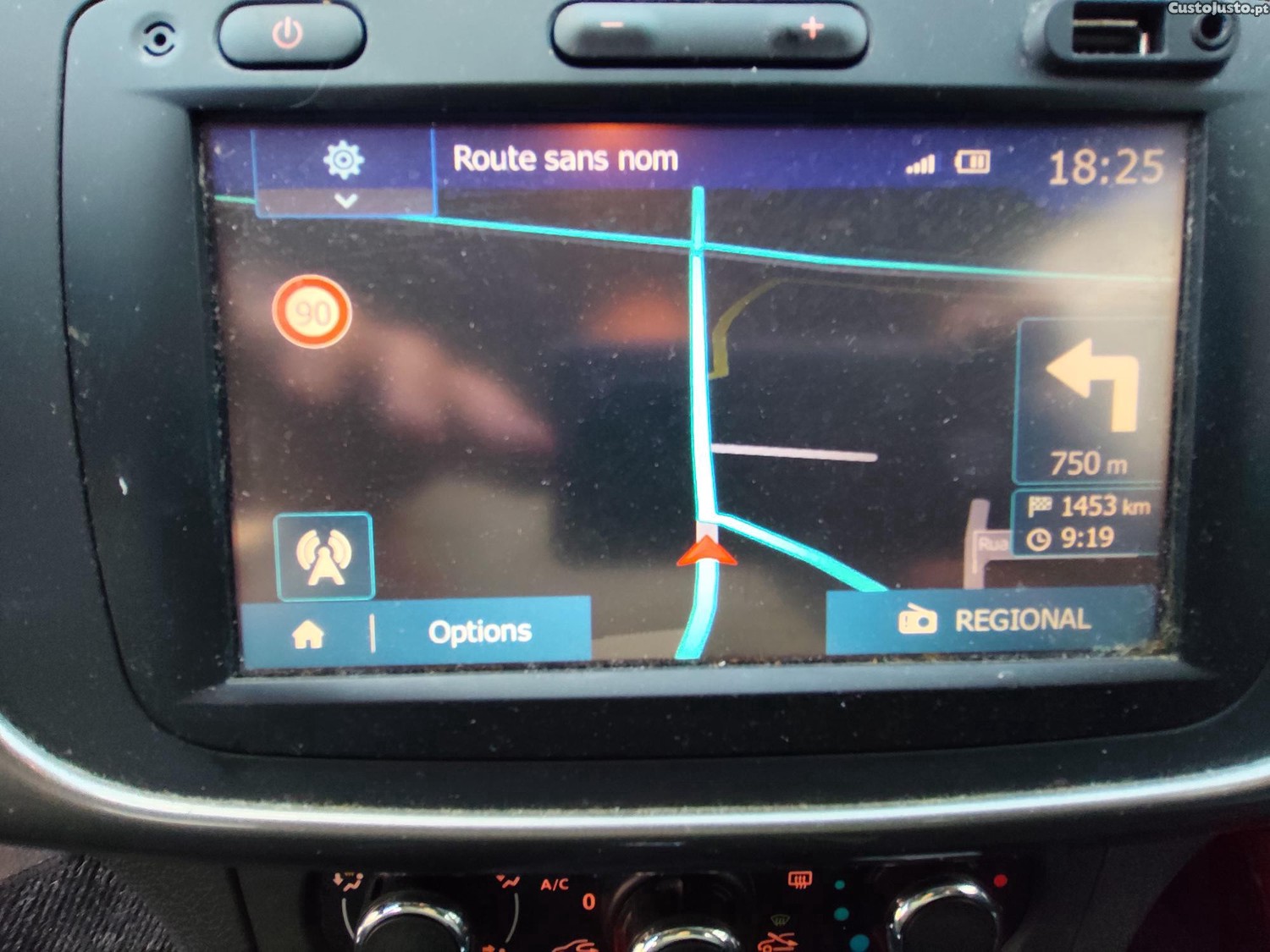 Dacia Sandero Dacia Sandero TCe 90 S&S Easy-R Comfort - 16 — photo 5