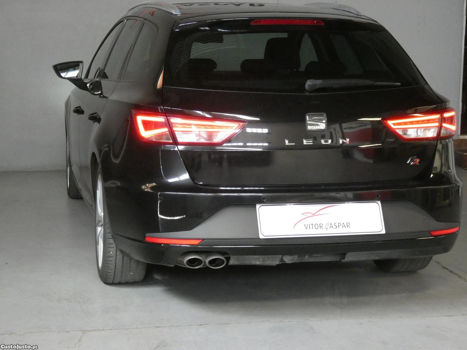 SEAT Leon 2.0 TDI FR DSG — fotografia 7