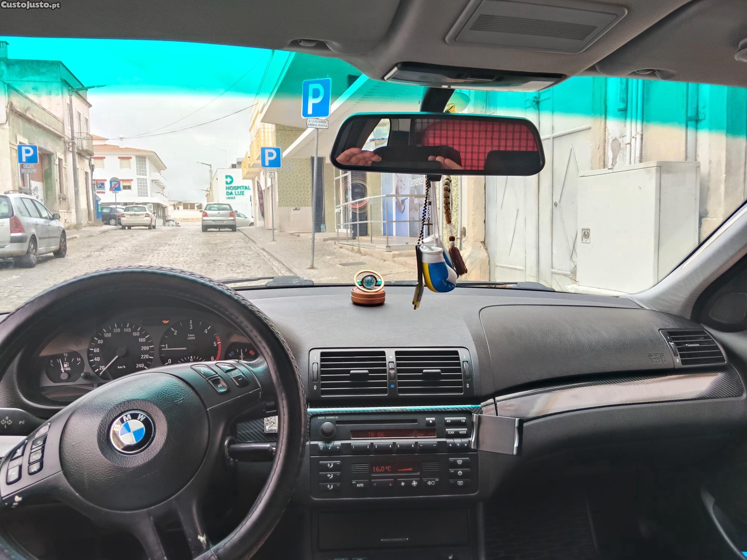 BMW 320 320d - 01 — photo 2