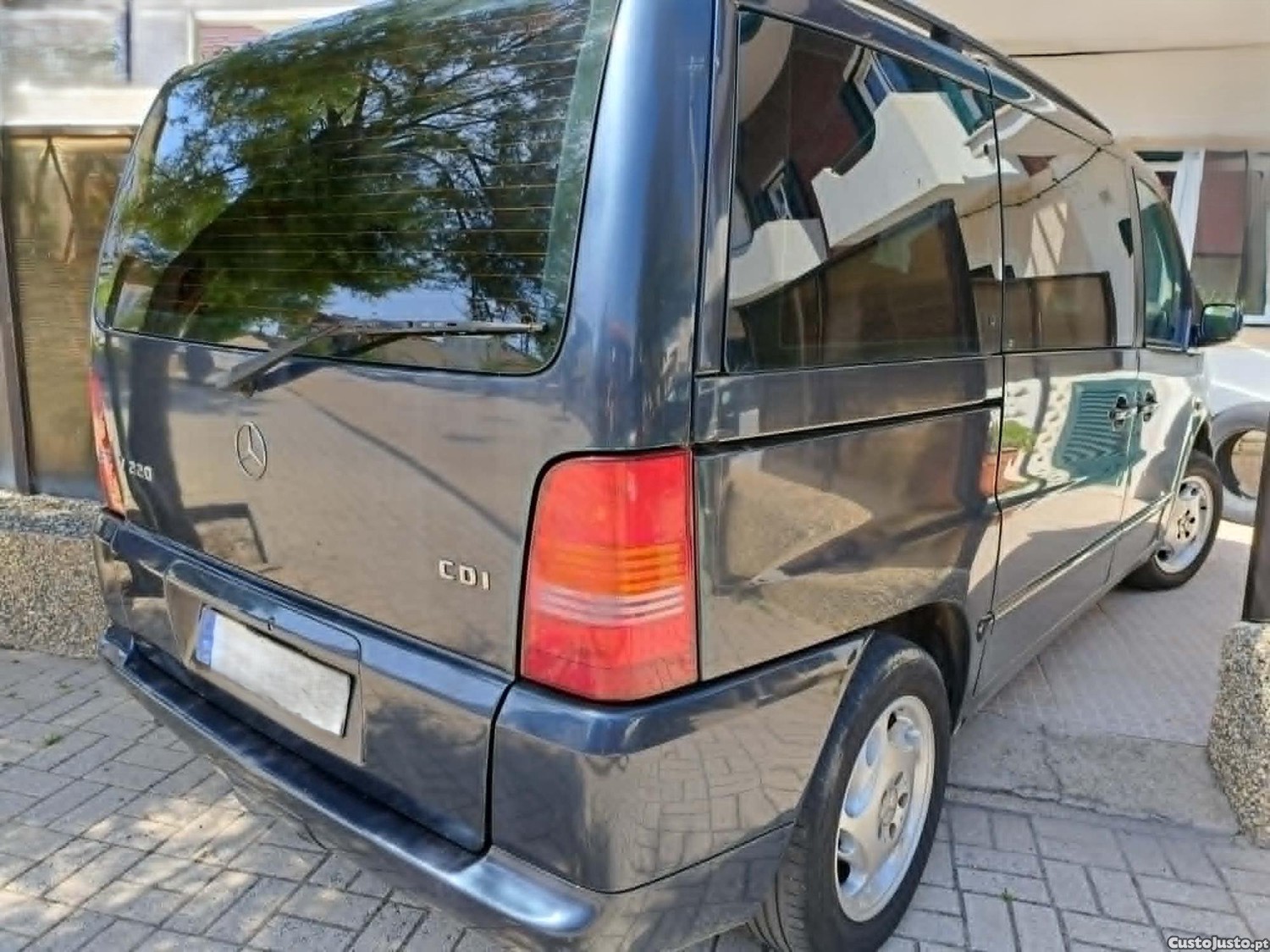 Mercedes-Benz V 220 vito classe v 220 cdi de 6 lugares - 00 — photo 3