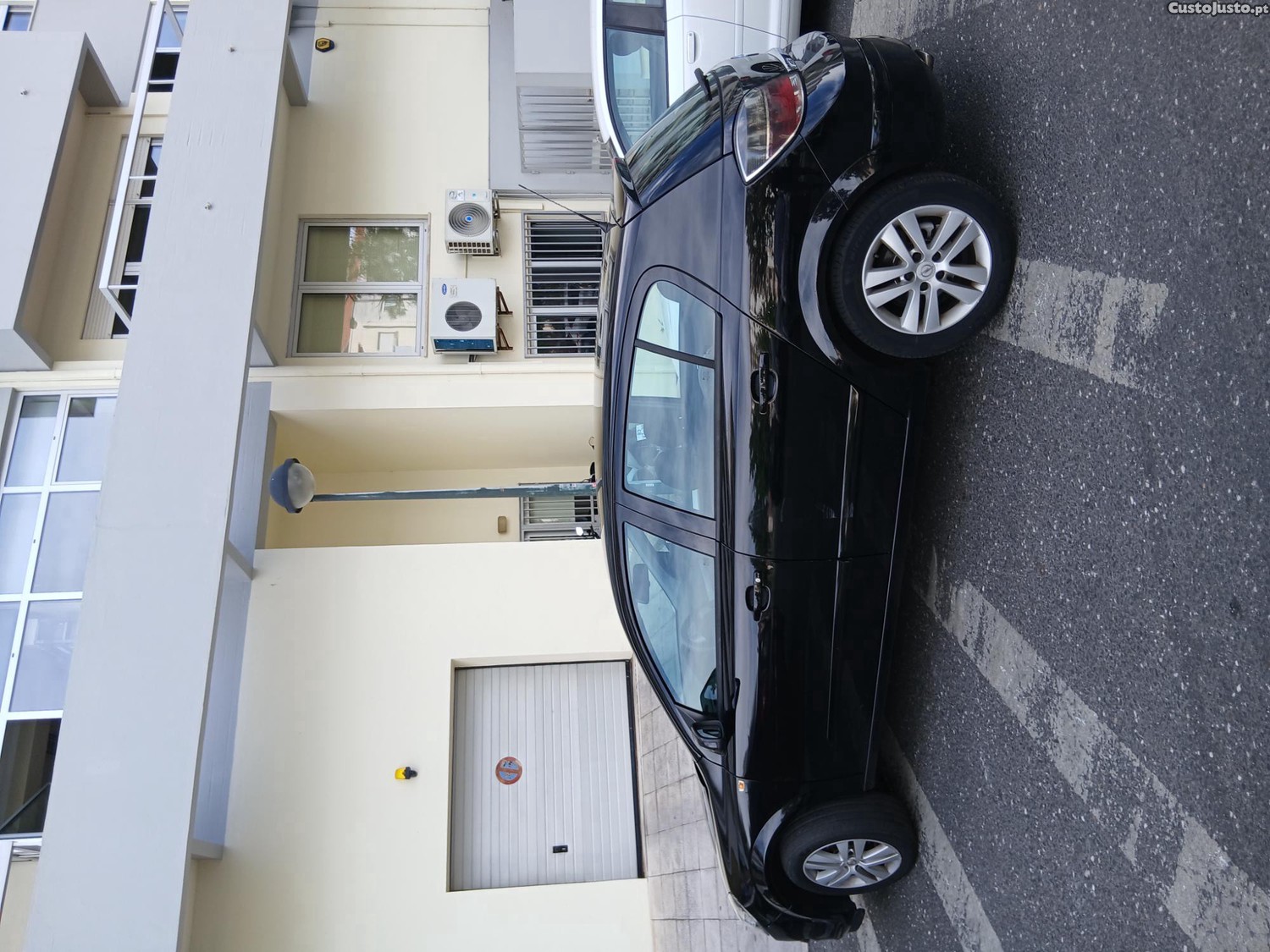 Opel Astra 1.7 cdti 125cv — fotografia 4