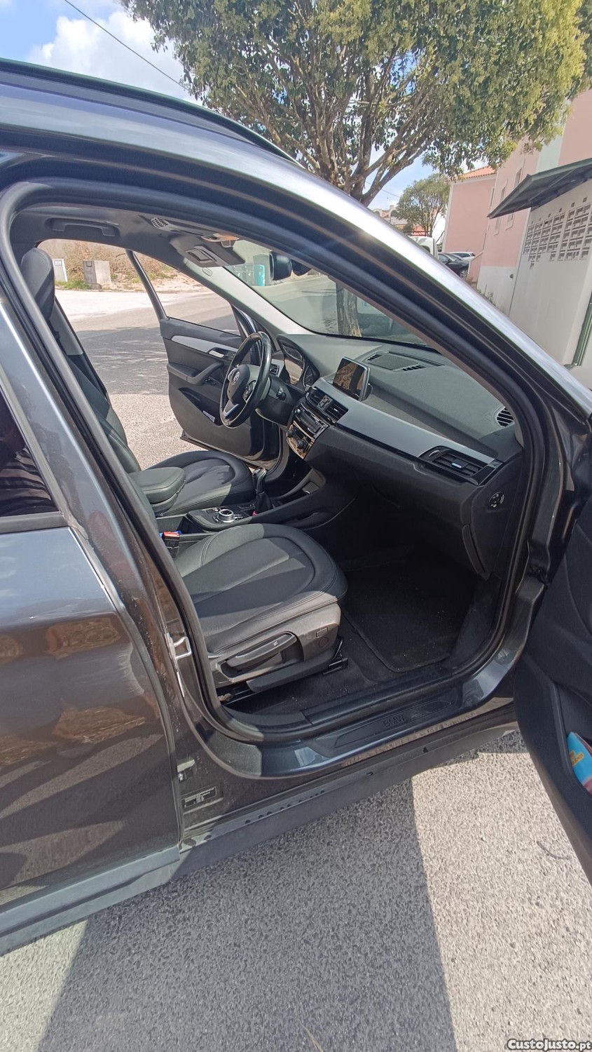 BMW X1 Sdrive 16d - 22 — photo 5