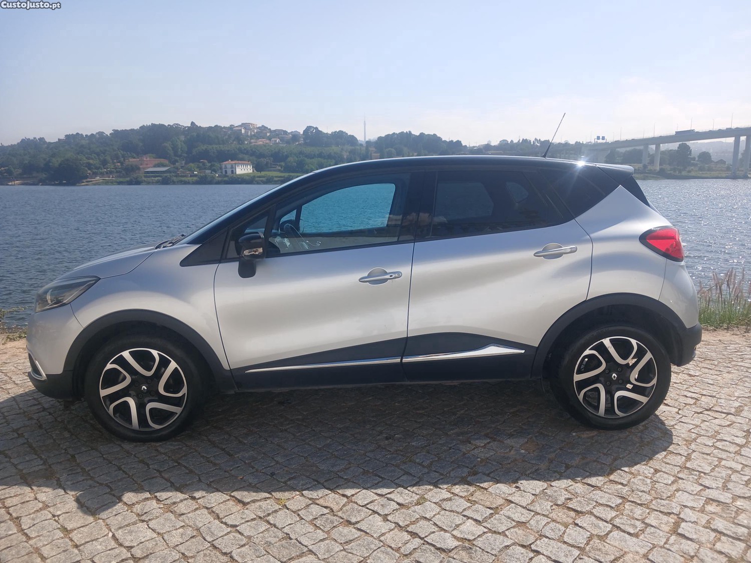 Renault Captur 1.5dci exclusive 110cv — fotografia 15
