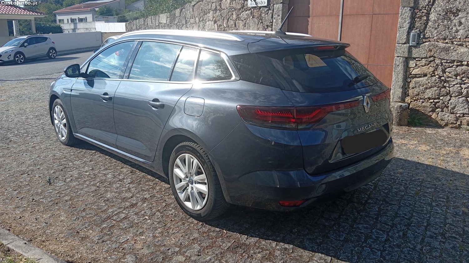 Renault Mégane E-Tech Plug-In Hybrid 160   Business - 21 — photo 3