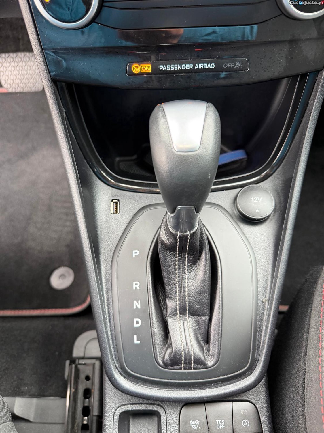 Ford Puma 1.0 EcoBoost MHEV ST-Line Aut. — fotografia 3
