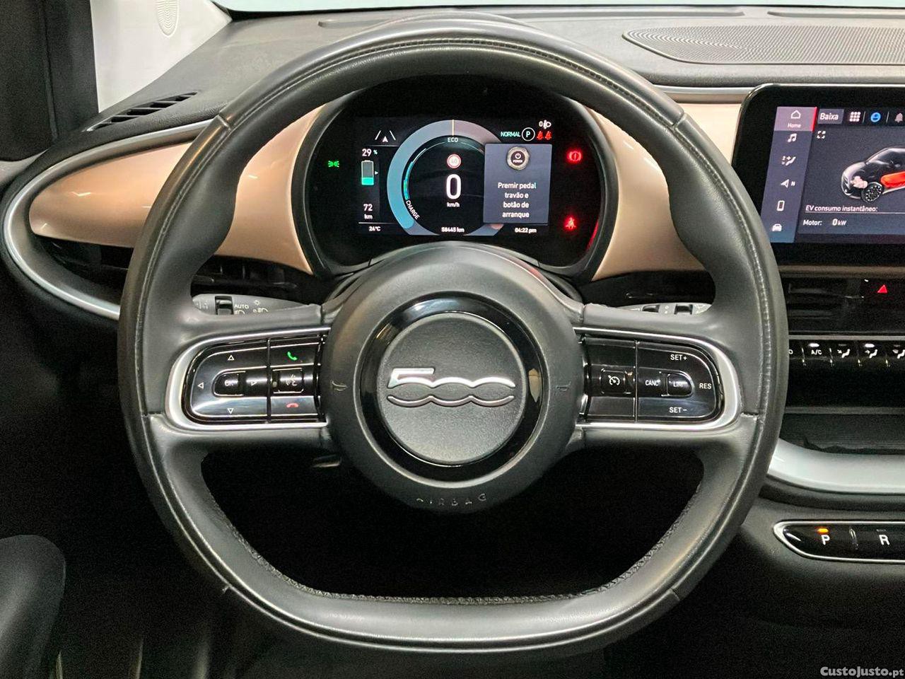 Fiat 500 e Icon Plus 42 KWh — fotografia 13