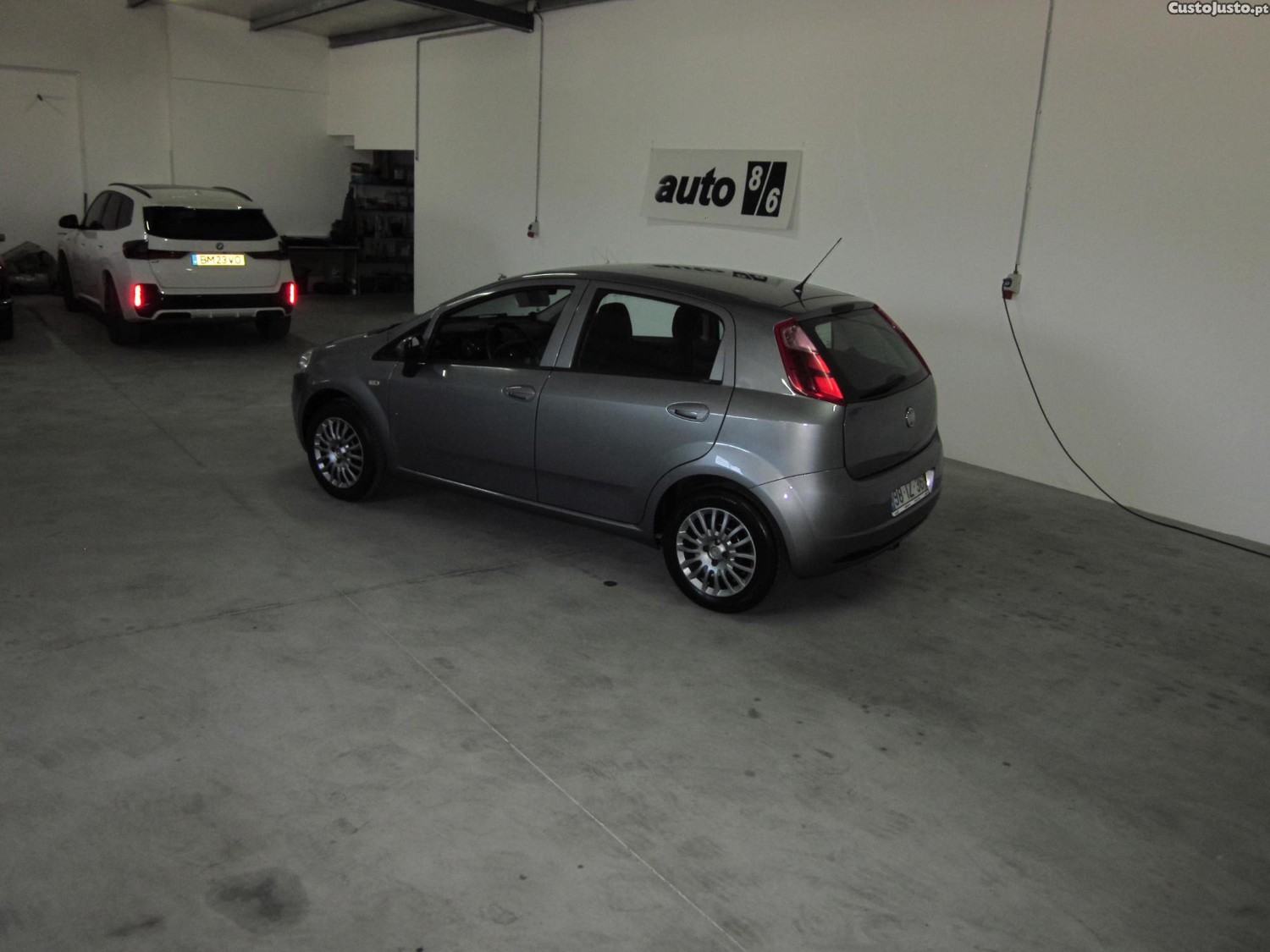 Fiat Punto 1.3 Mtj — fotografia 7