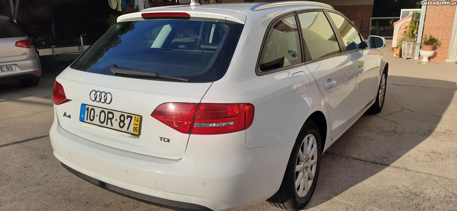 Audi A4 Avant - 14 — photo 4