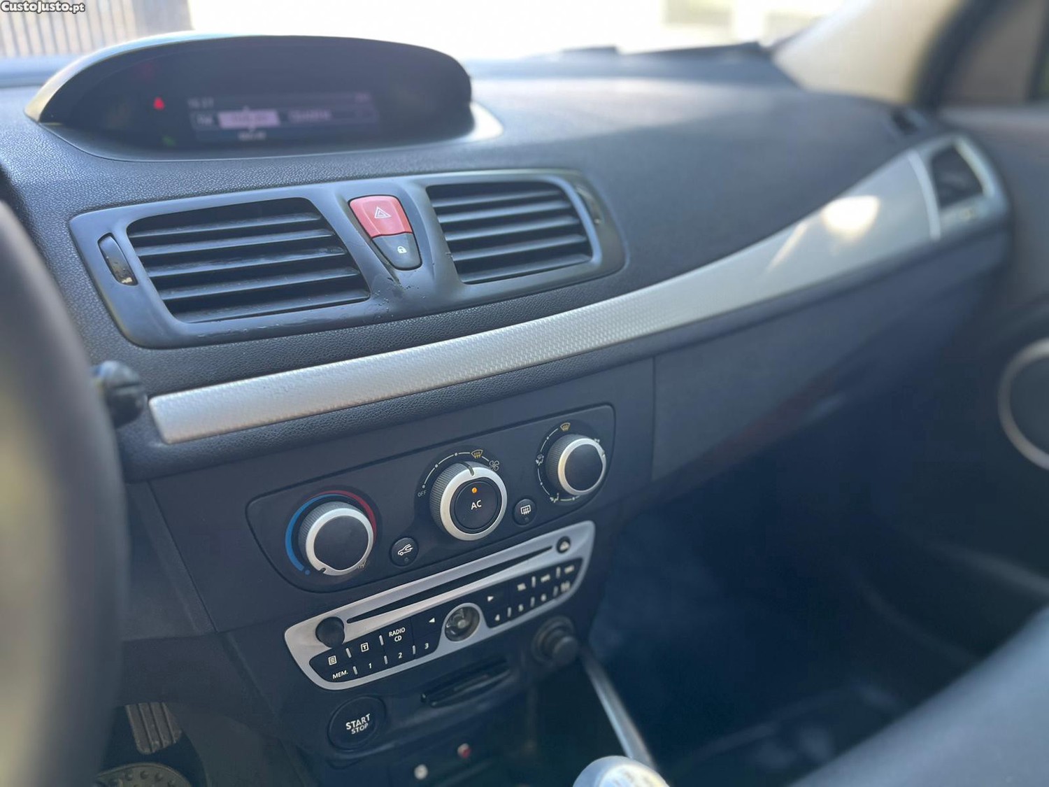 Renault Mégane Break 1.5 DCI — fotografia 4