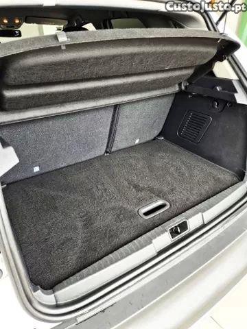 Renault Captur 0.9 tce exclusive — fotografia 9
