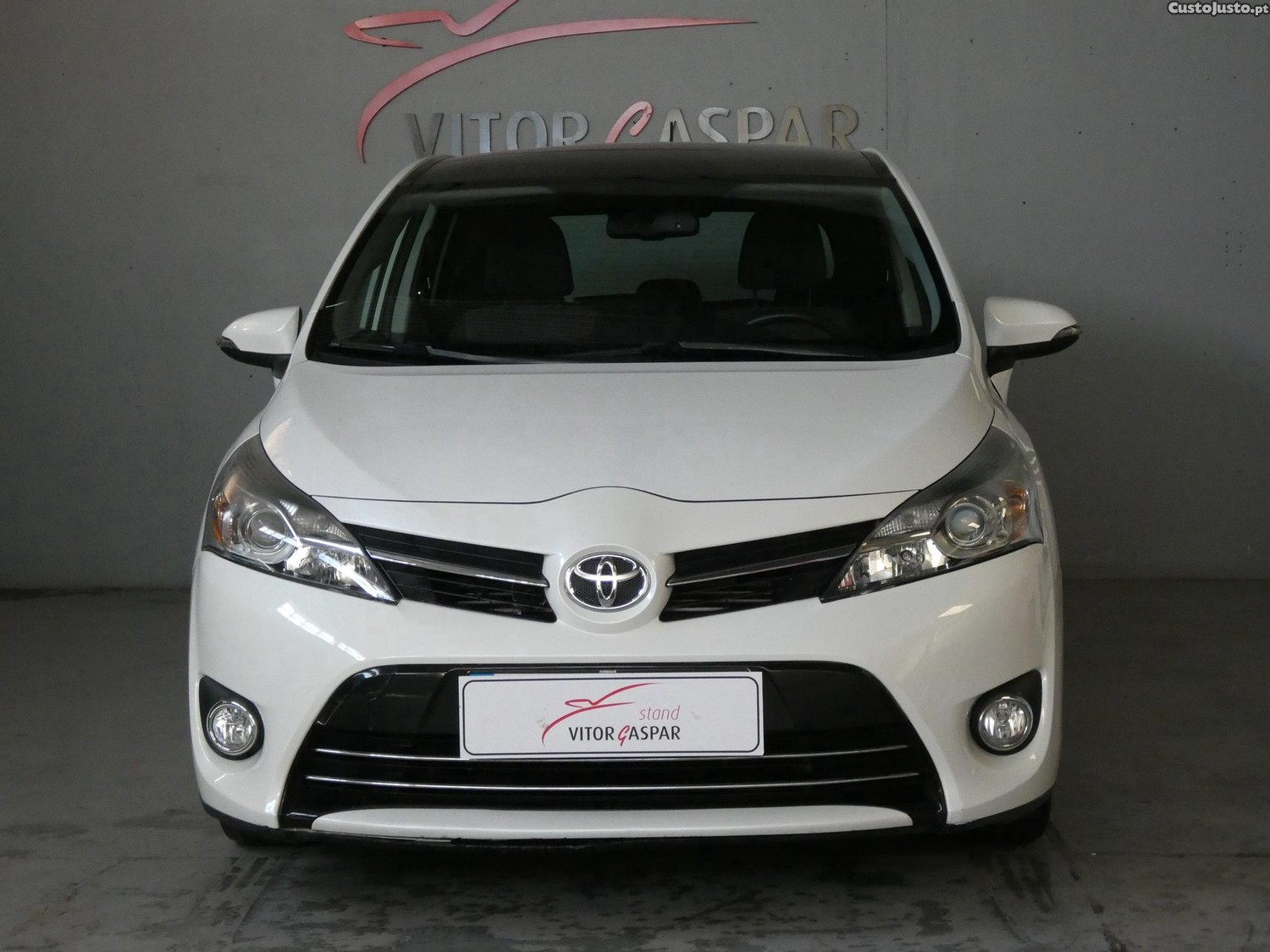 Toyota Verso 1.6 D-4D Comfort+GPS - 14 — photo 2