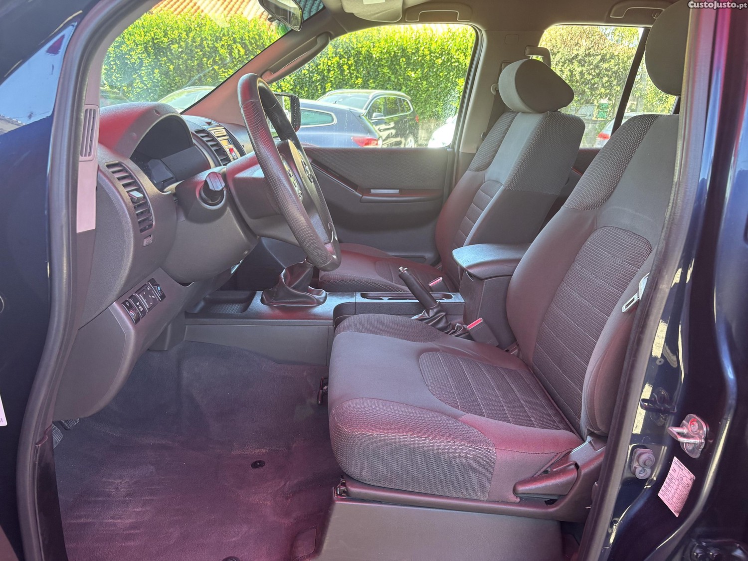 Nissan Navara D 40 - 12 foto 5