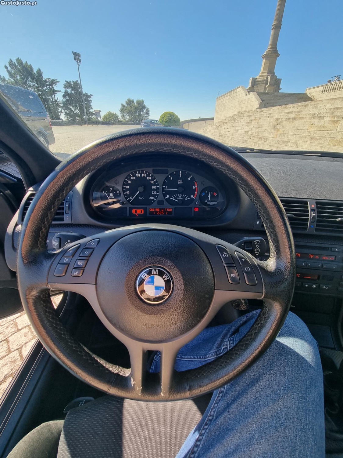 BMW 320 E46 - 01 — photo 2