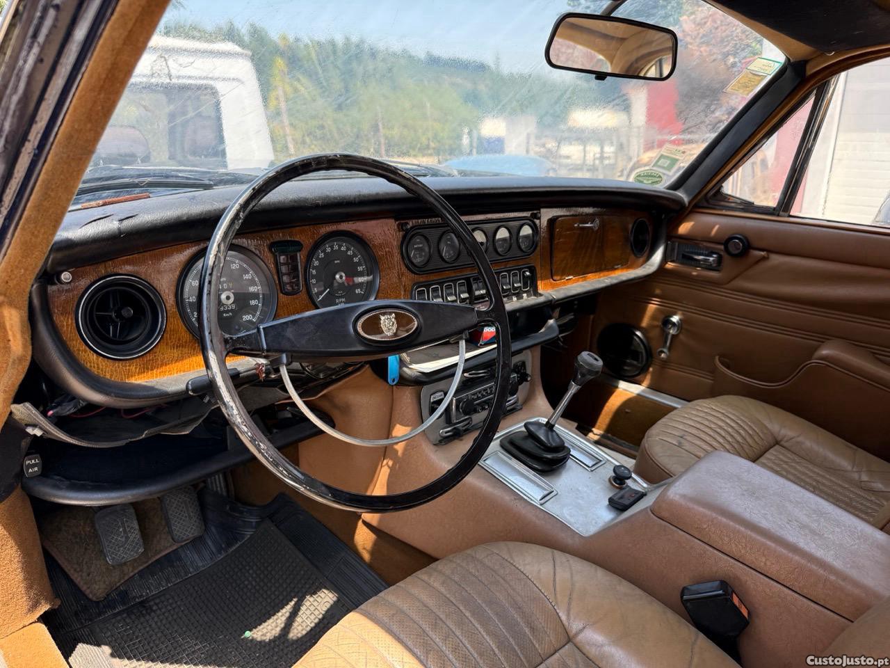 Jaguar XJ6 2.8 Series 1 - 1972 — fotografia 22