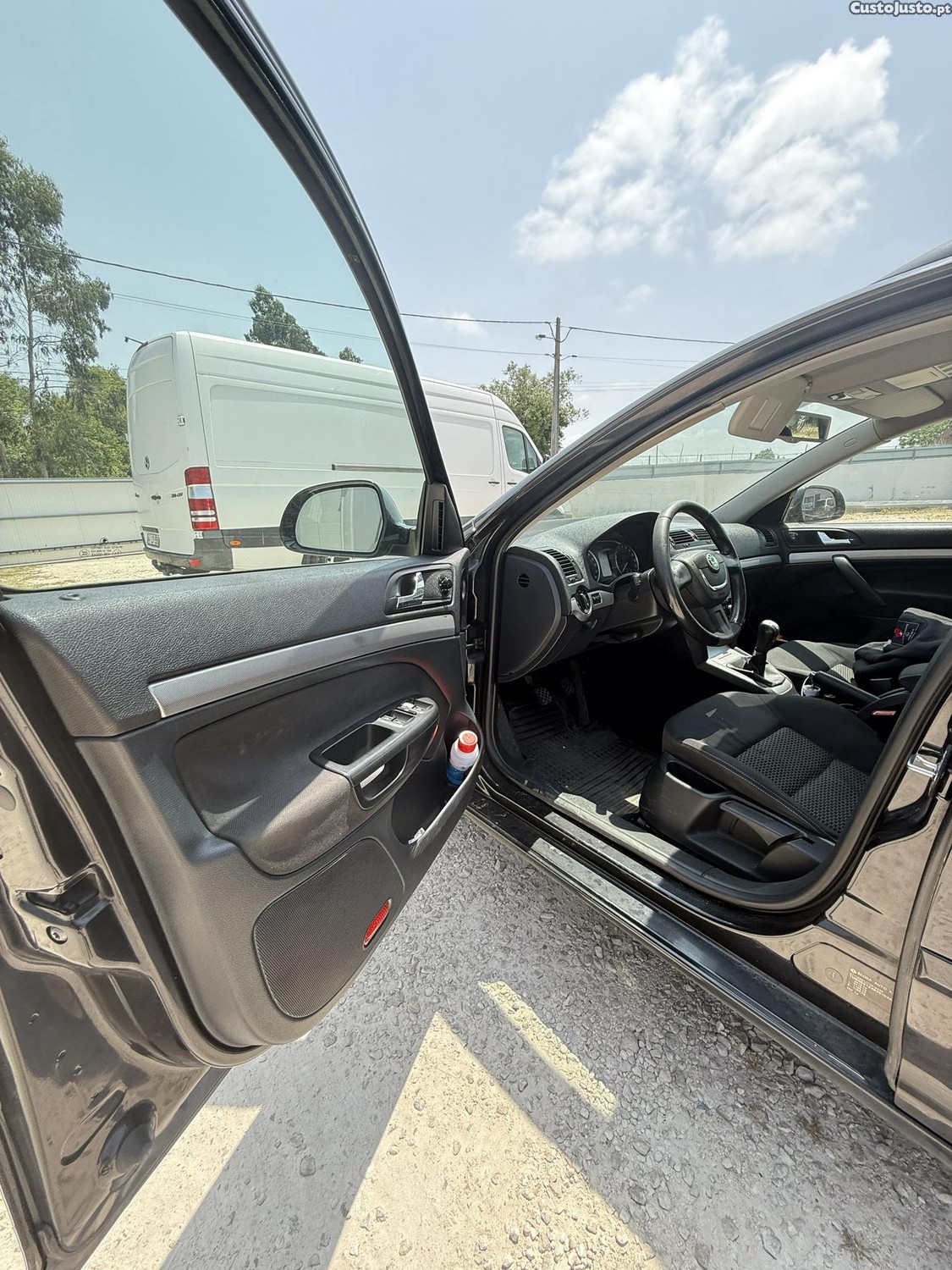 Skoda Octavia 2.0 TDI — fotografia 11