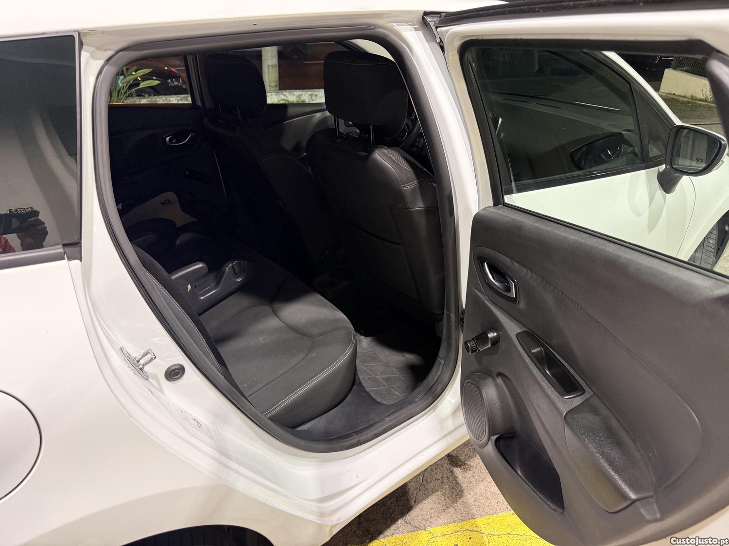 Renault Clio 4 1.5dci — fotografia 8