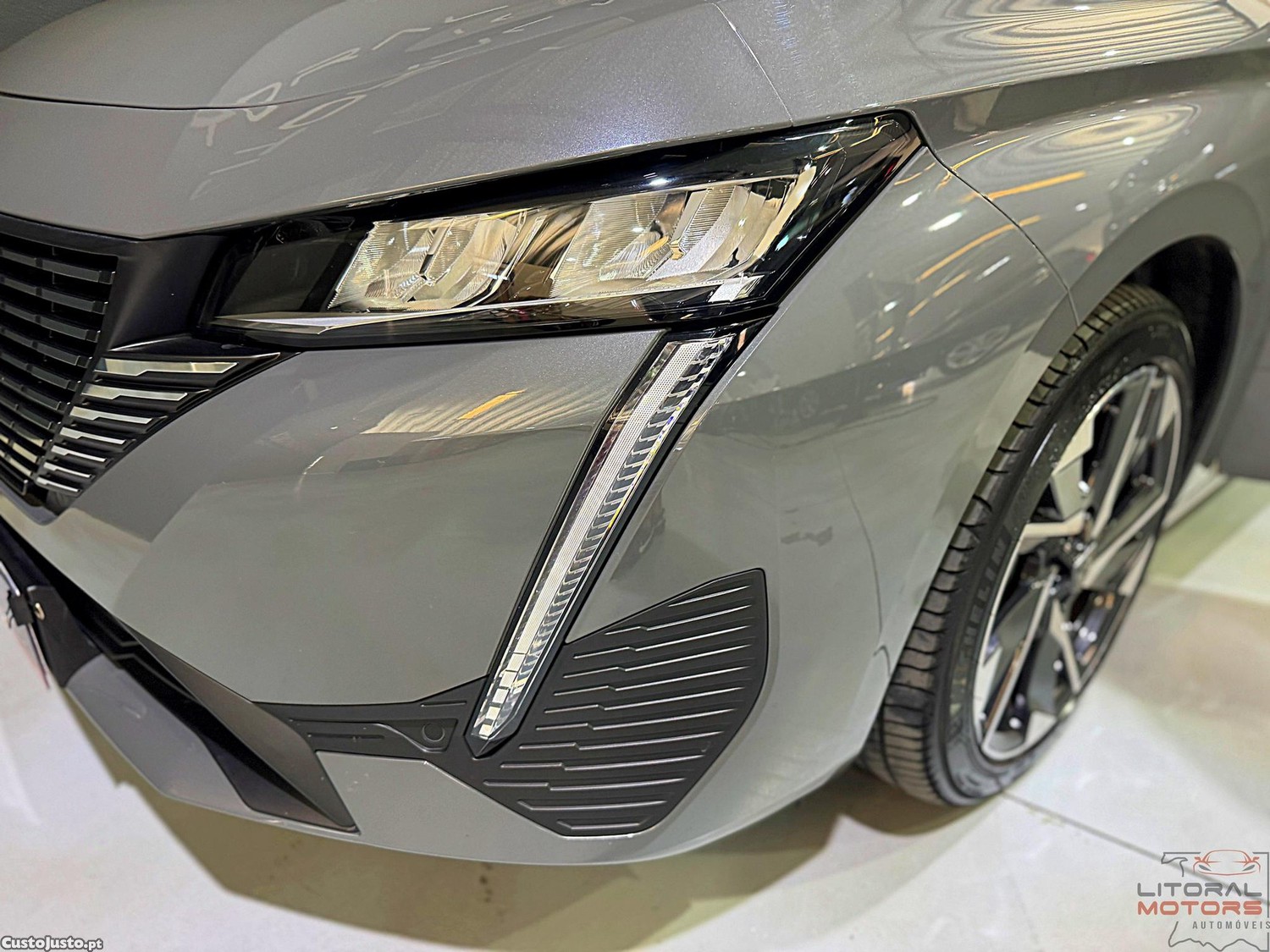 Peugeot 308 1.2 Hybrid Allure e-DCS6 - 25 — photo 5
