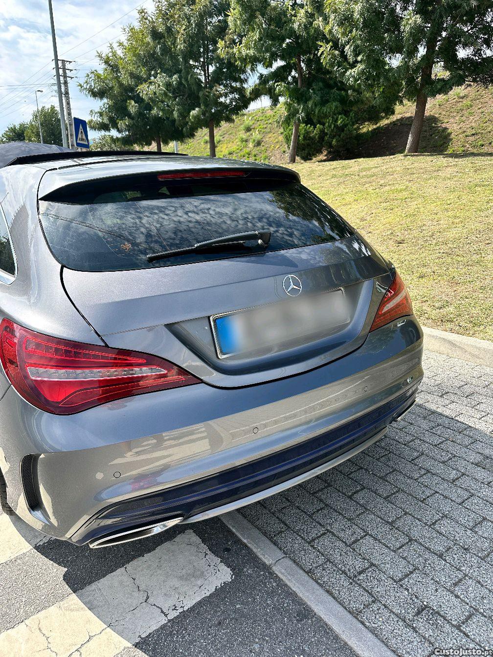 Mercedes-Benz CLA 180 AMG line — fotografia 8