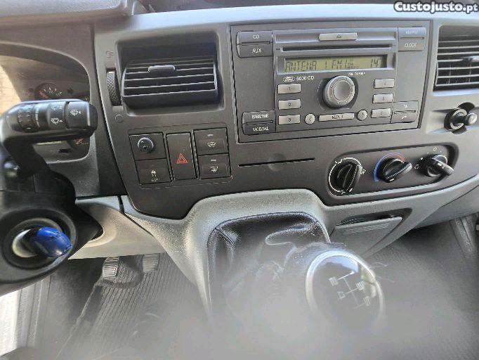 Ford Transit 110T280 — fotografia 2