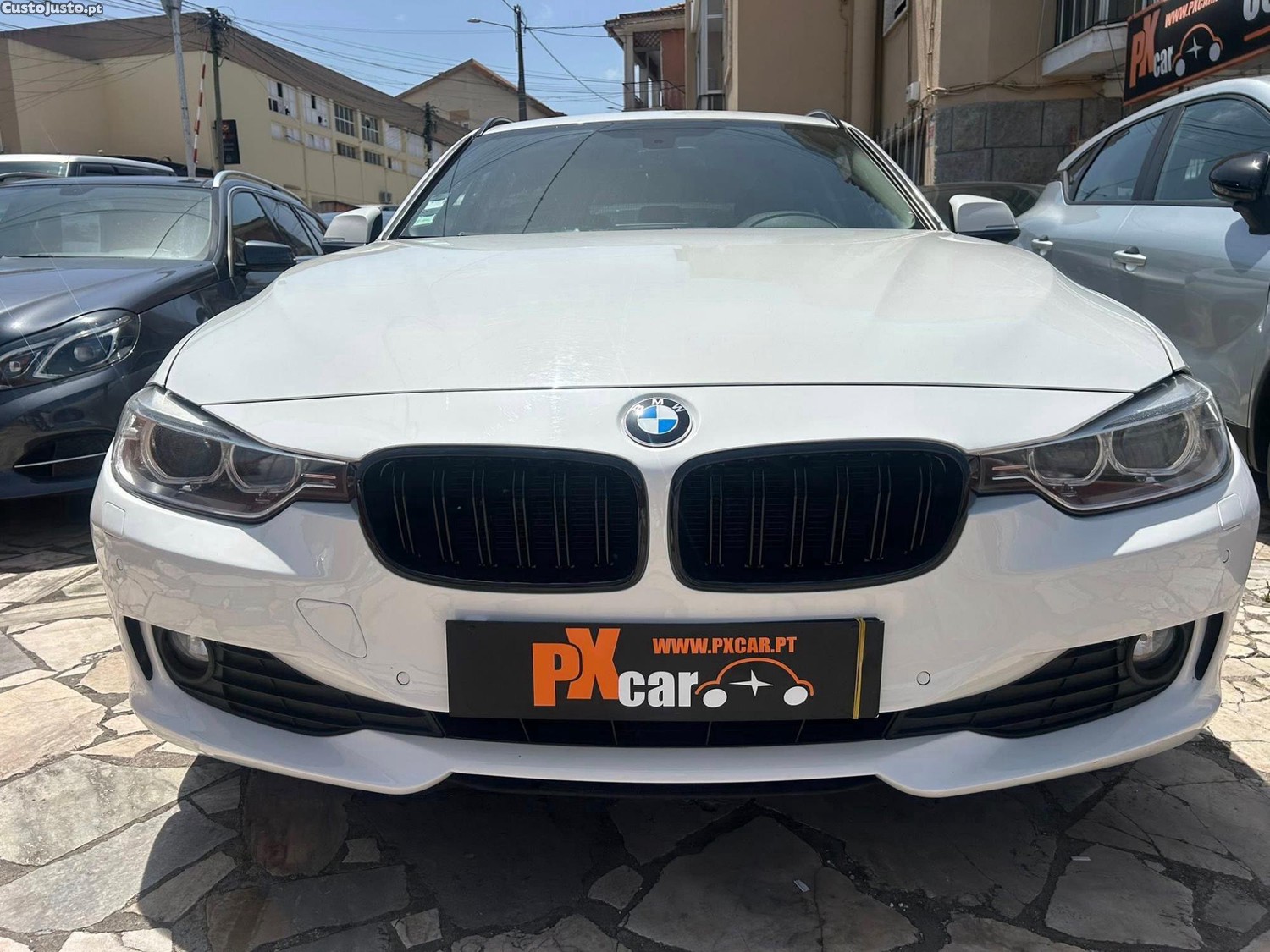 BMW 320 d Line Modern Auto-2013 — fotografia 10