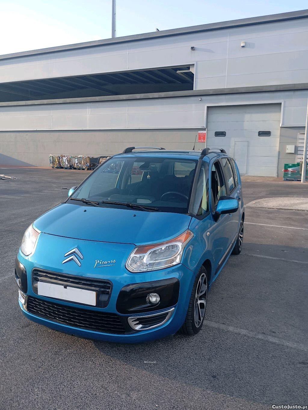 Citroën C3 Picasso 1.6 HDI 90CV EXCLUSIVE - 09 — photo 2