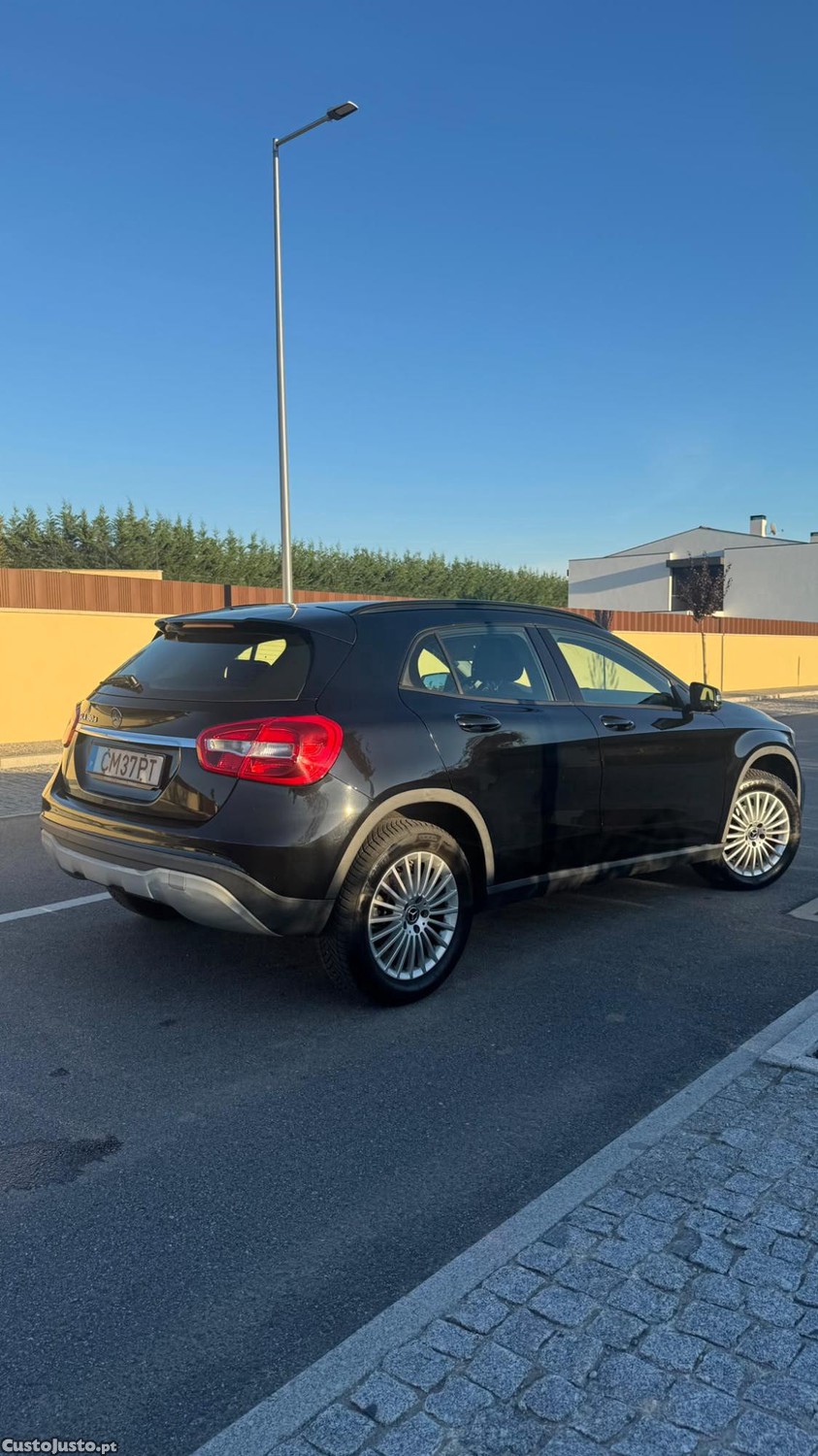Mercedes-Benz GLA 180 d 7G-DCT Style - 18 — photo 4
