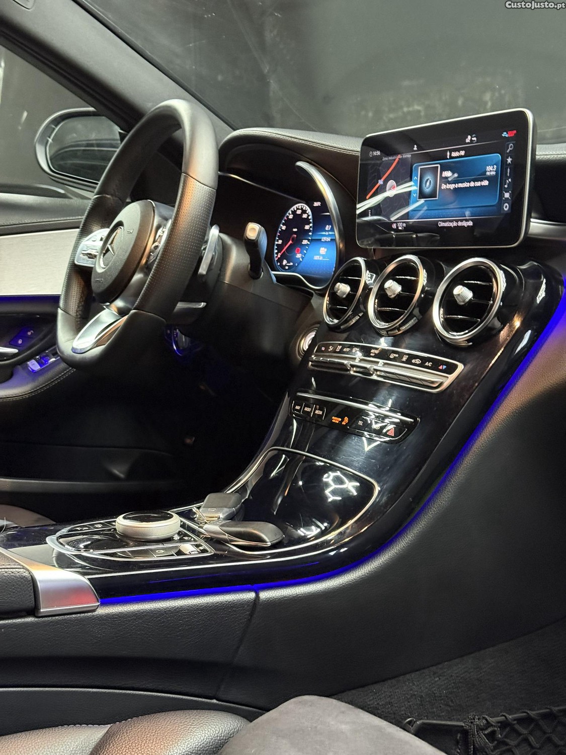 Mercedes-Benz C 300 Pack AMG — fotografia 6