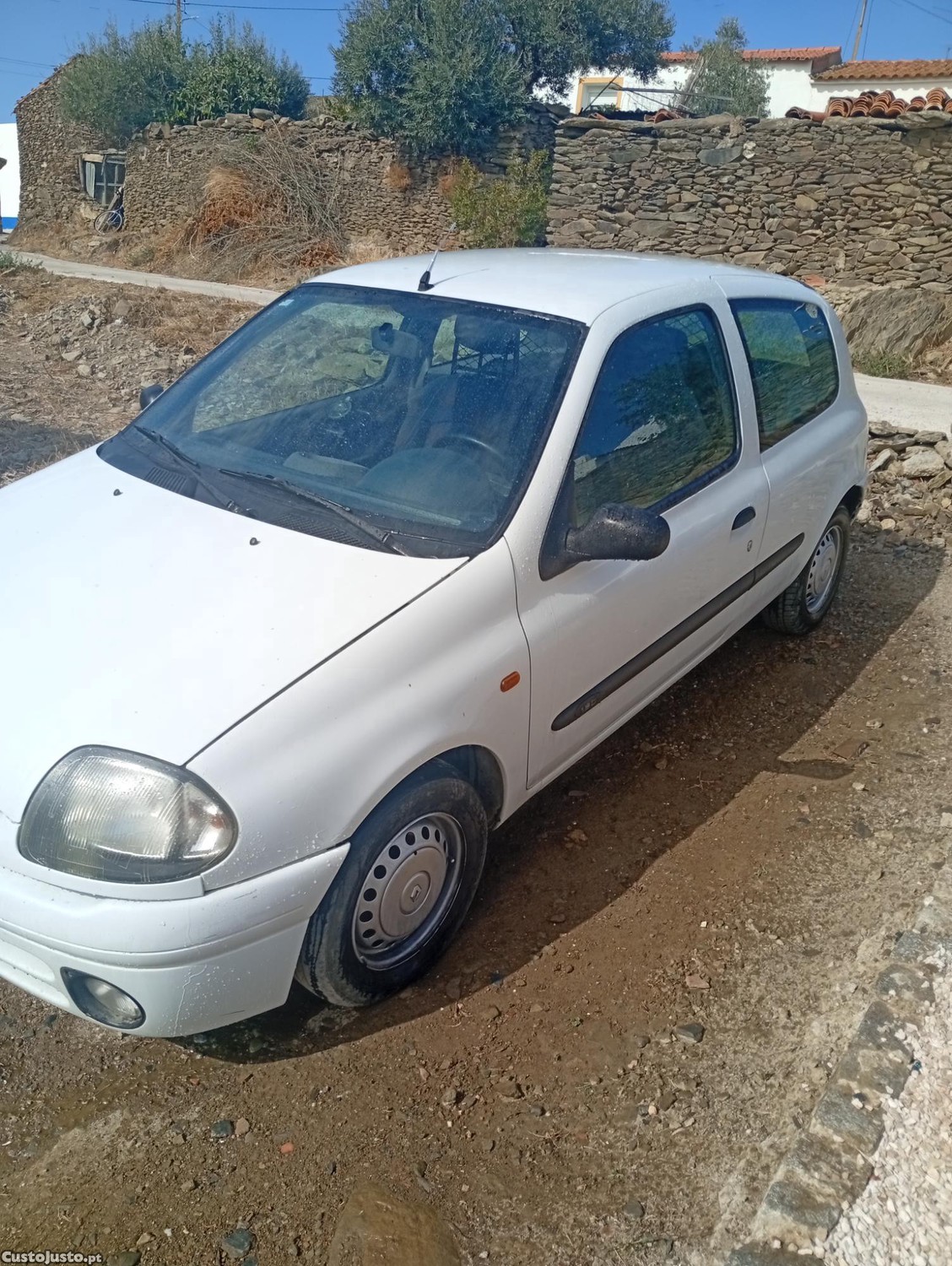 Renault Clio 1.9 D Van - 98 — photo 2