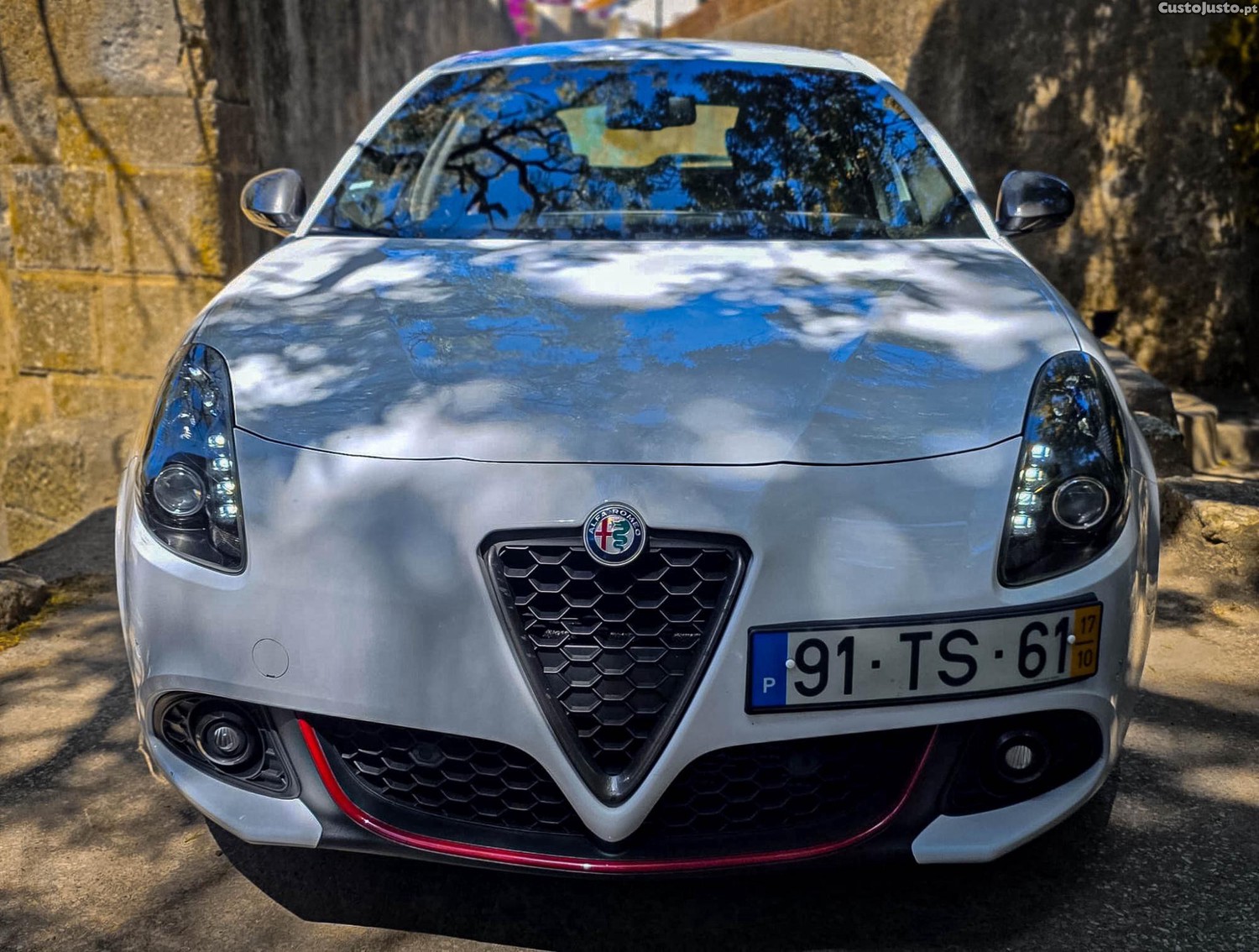 Alfa Romeo Giulietta 1.6 JTDm Pack SuperSport — fotografia 3