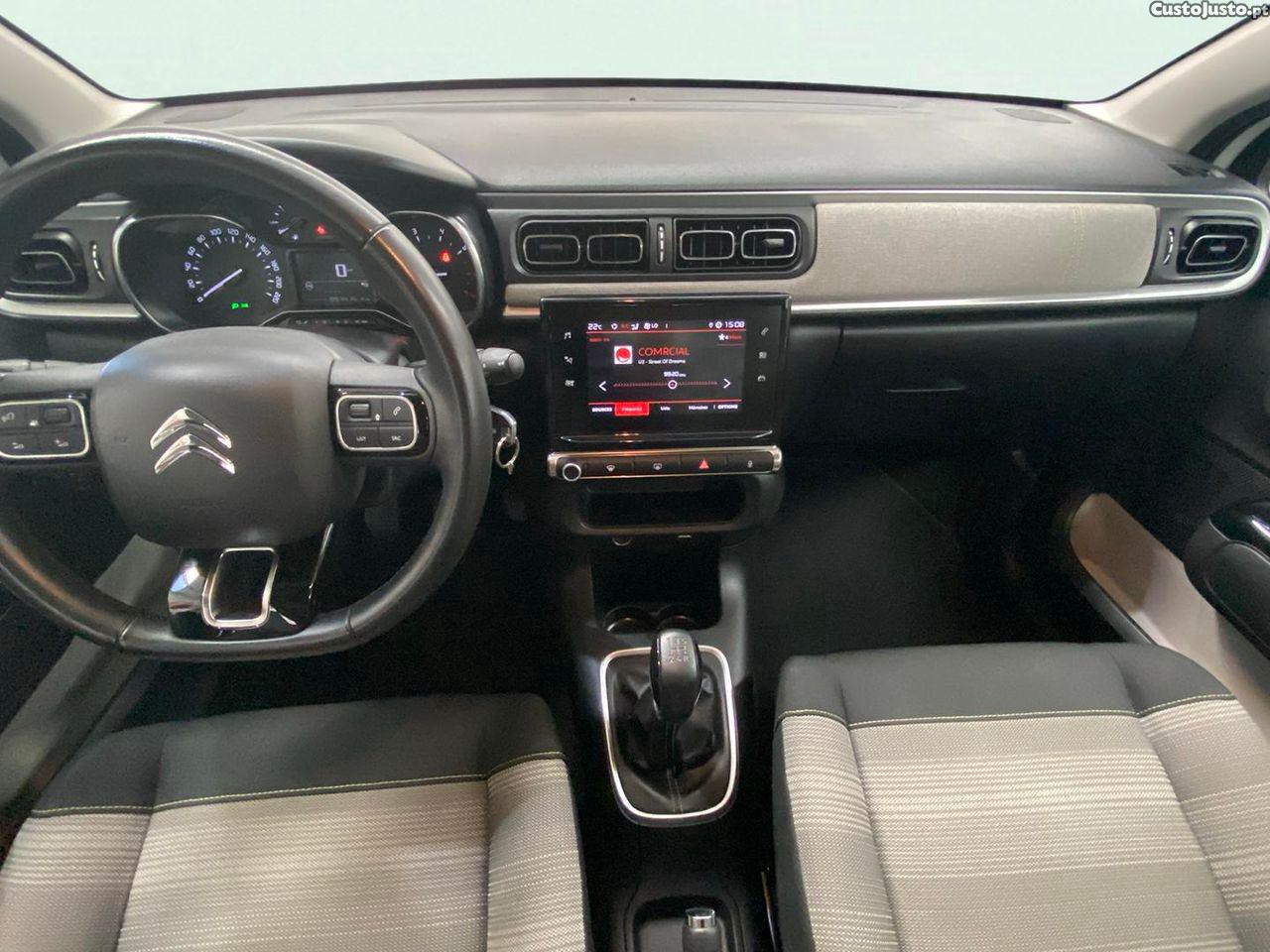 Citroën C3 1.2 PureTech Max — fotografia 11