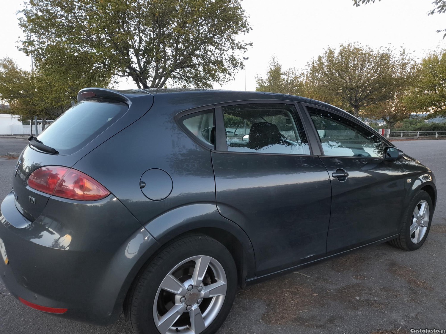 Seat Leon 1.9 tdi sport - 07 — photo 4