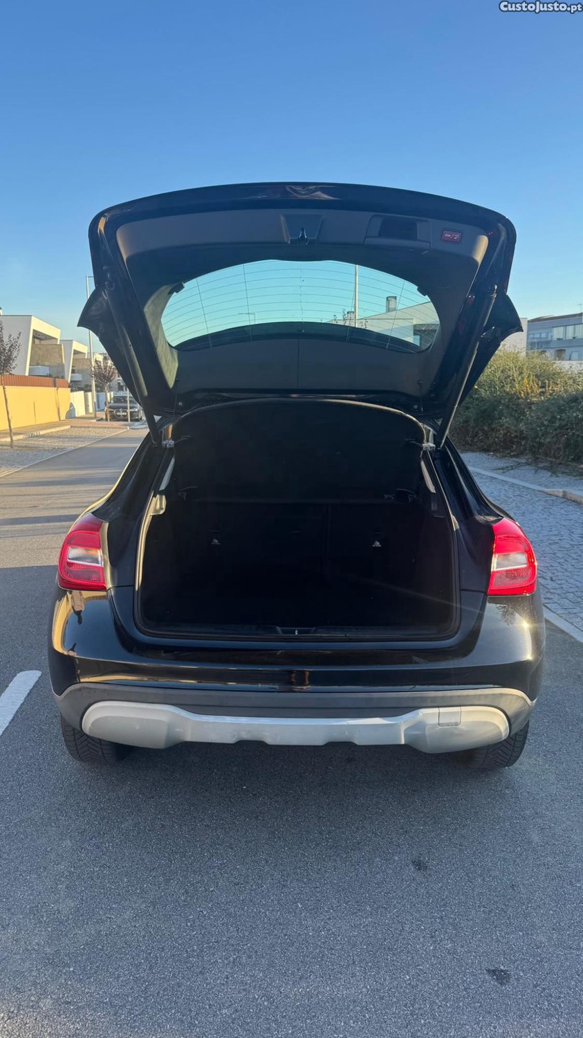 Mercedes-Benz GLA 180 d 7G-DCT Style - 18 — photo 5