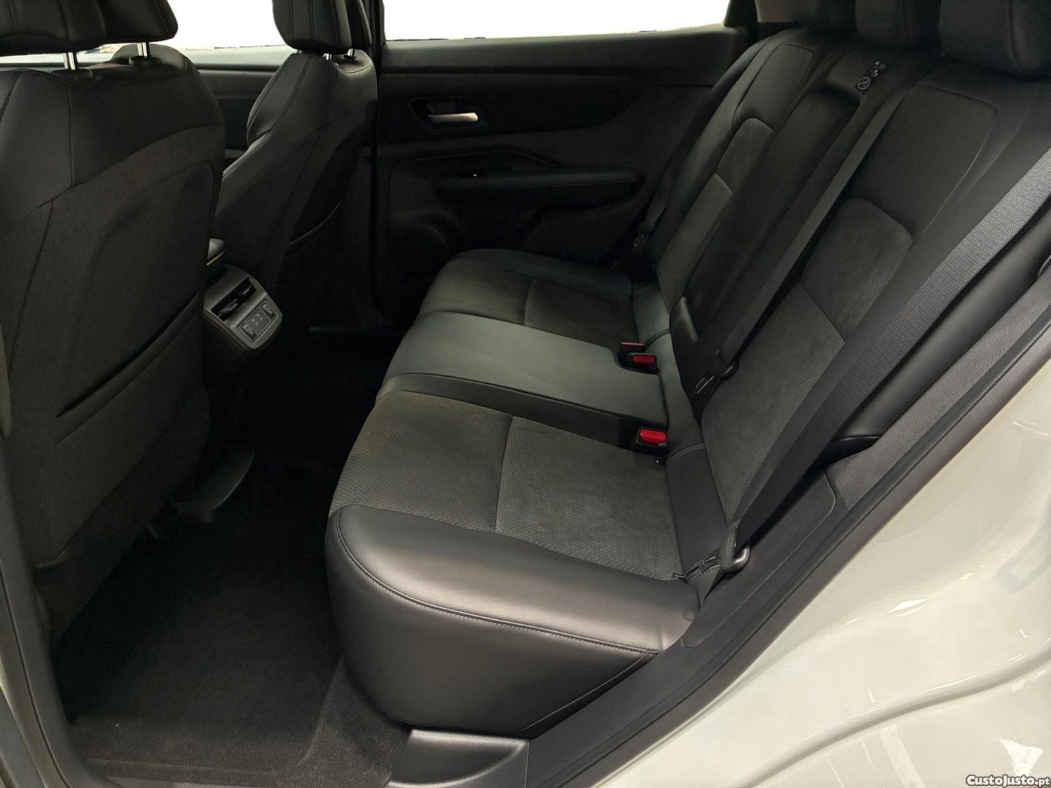 Nissan Ariya 87 kWh Evolve - 26 — photo 3