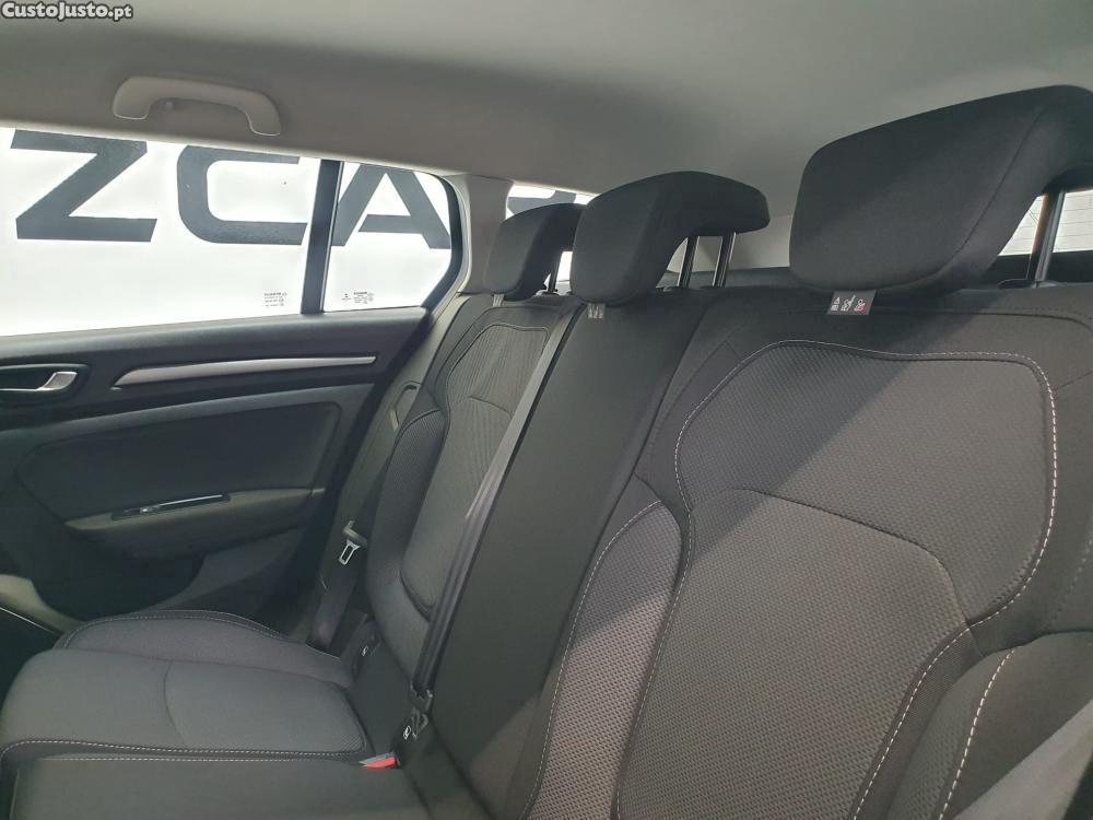 Renault Mégane 1.5 Blue dCi 115 — fotografia 5
