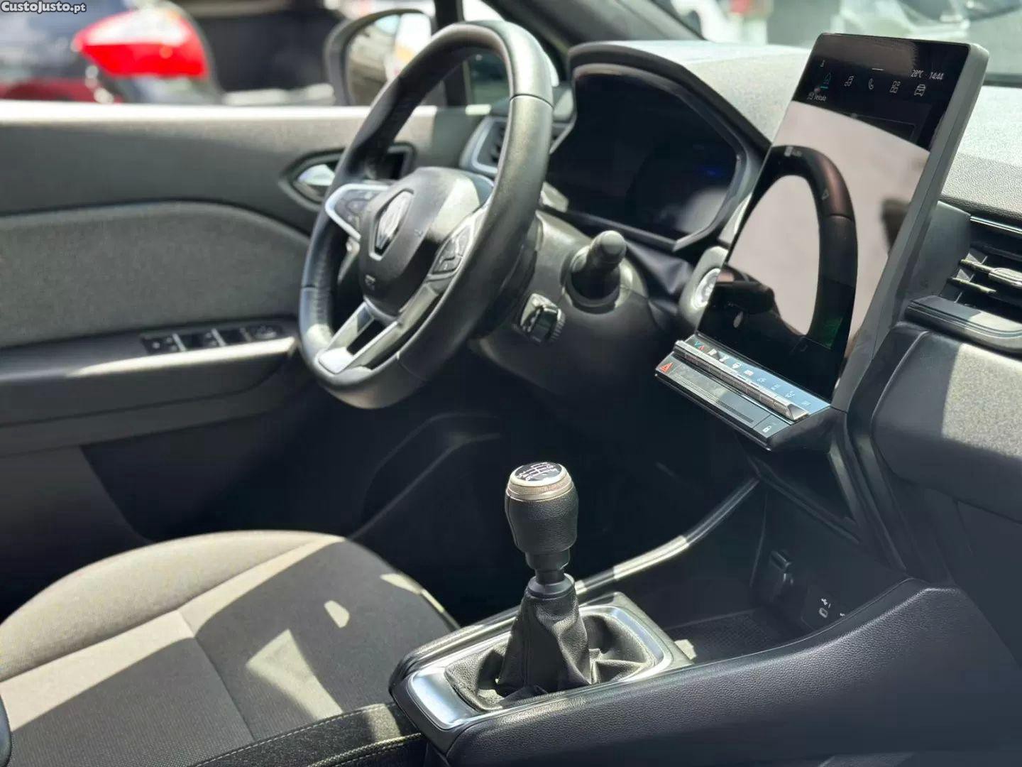 Renault Captur 1.0 tce techno — fotografia 6