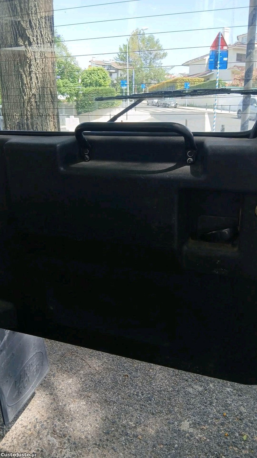 Land Rover Defender 90 HT — fotografia 2