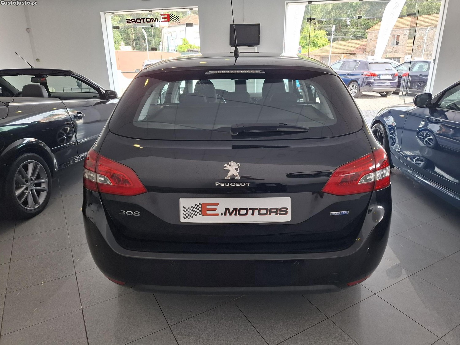 Peugeot 308 1.6 hdi — fotografia 11