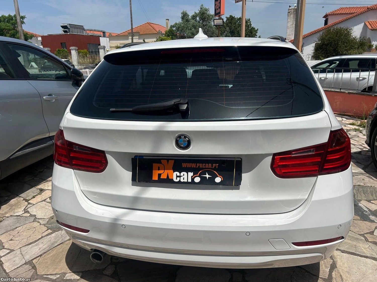BMW 320 d Line Modern Auto-2013 — fotografia 8