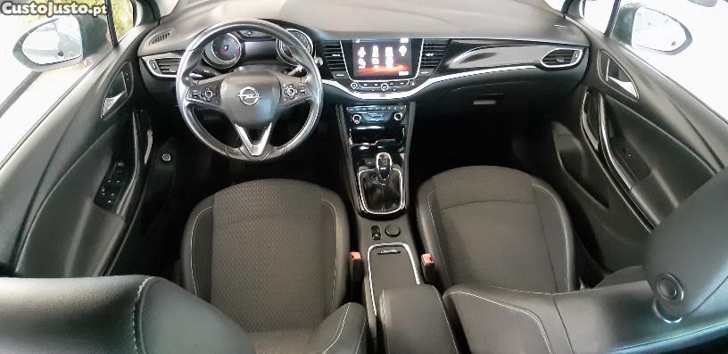Opel Astra K SportsTourer+ Innovation S/S 1.6 CDTI 110 CV — fotografia 11