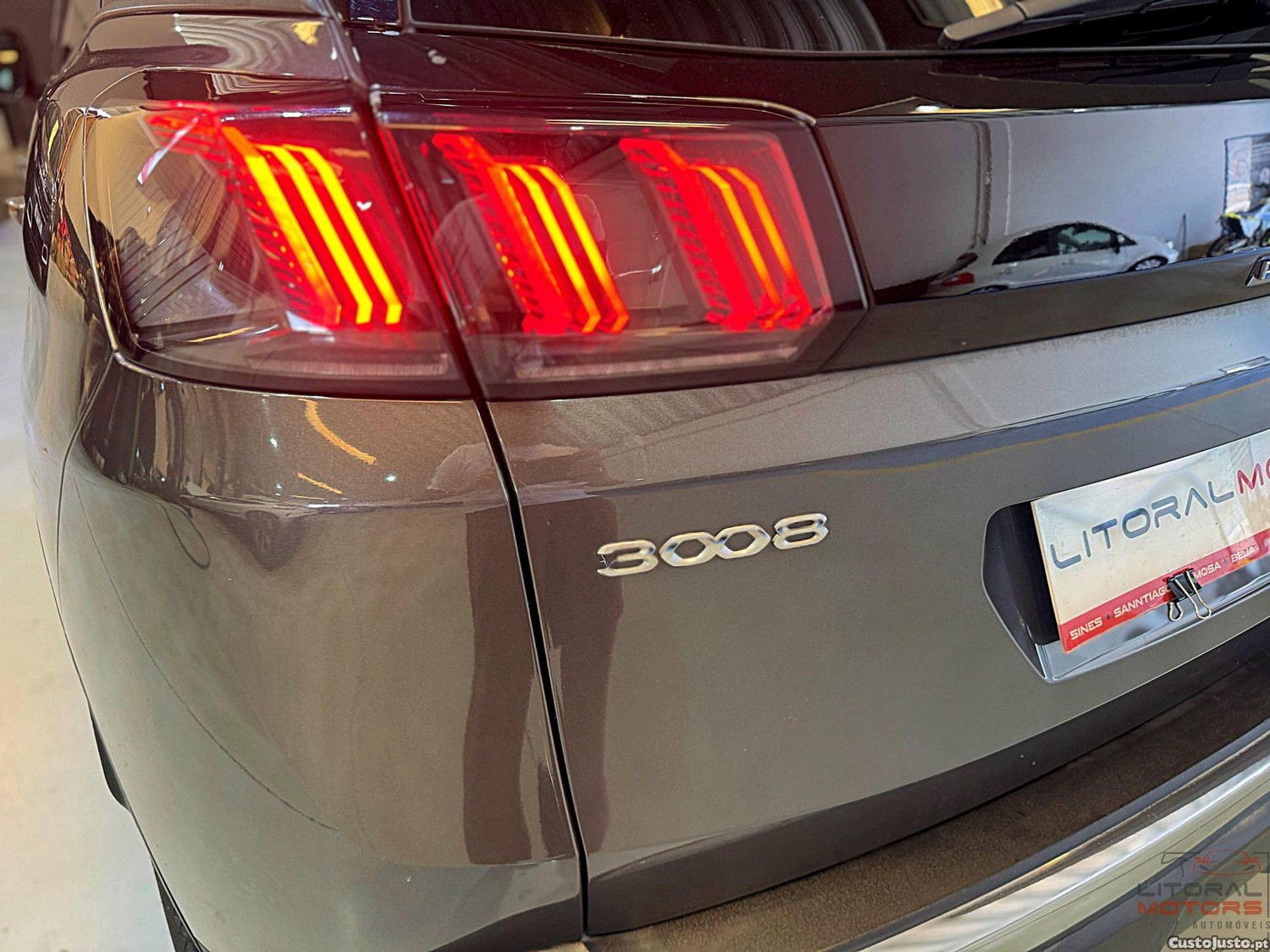 Peugeot 3008 1.2 PureTech Allure Pack EAT8 — fotografia 18