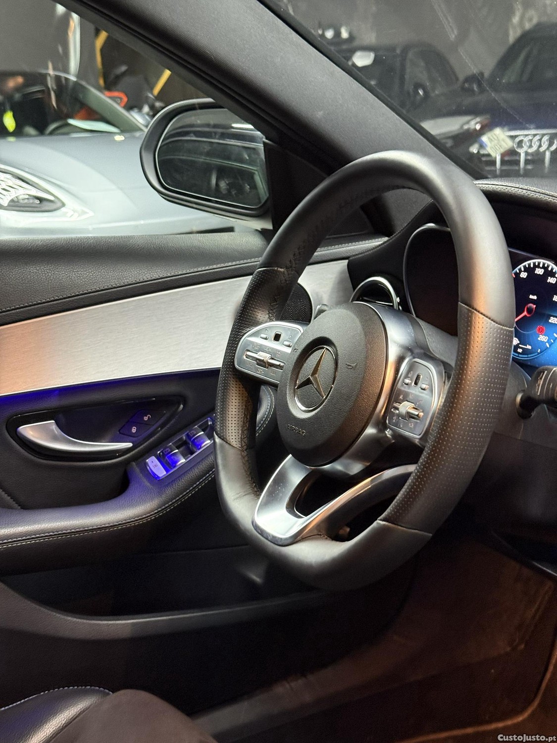 Mercedes-Benz C 300 Pack AMG — fotografia 11