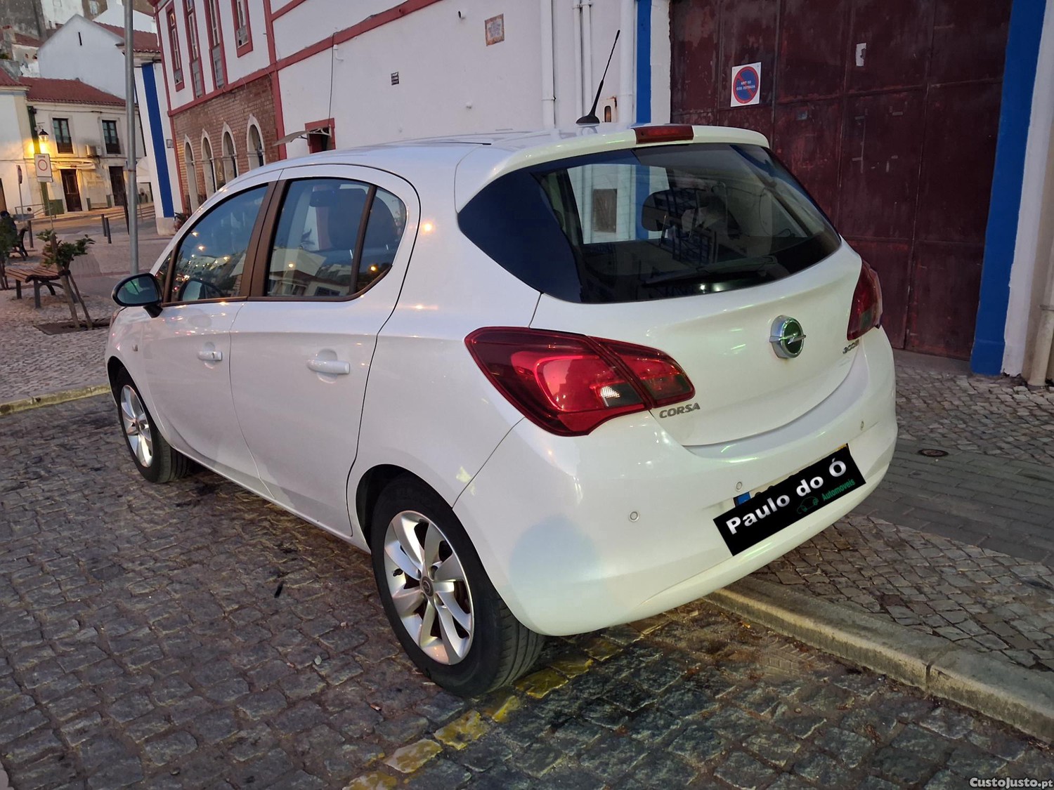 Opel Corsa 1.3 CDTi Edition-Pack 95cv - 16 — photo 4