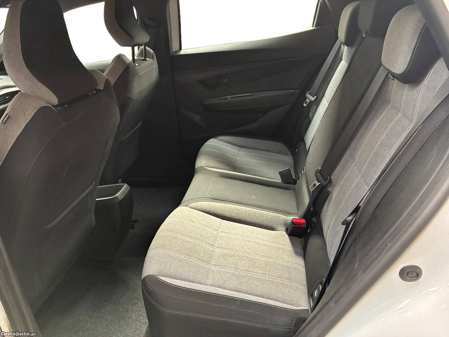 Renault Mégane E-Tech Autonomie Urbaine Equilibre GSR2 - 24 — photo 5
