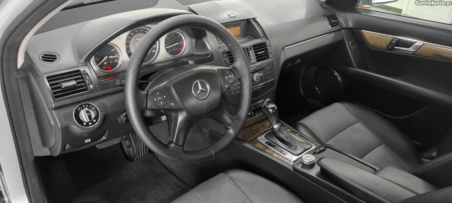 Mercedes-Benz C 220 CDi Avantgarde Aut. - 07 — photo 5