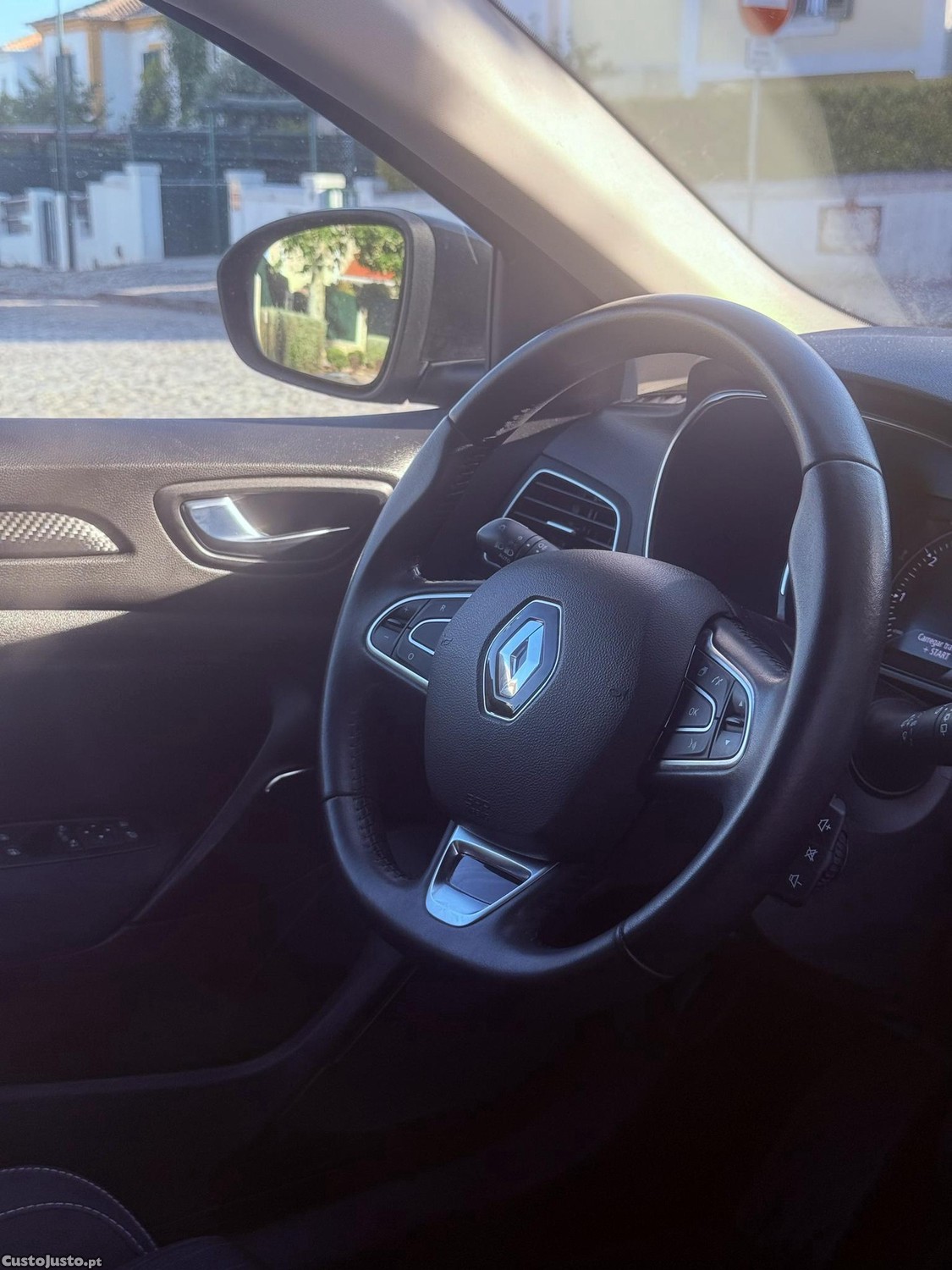 Renault Mégane Limited — fotografia 3
